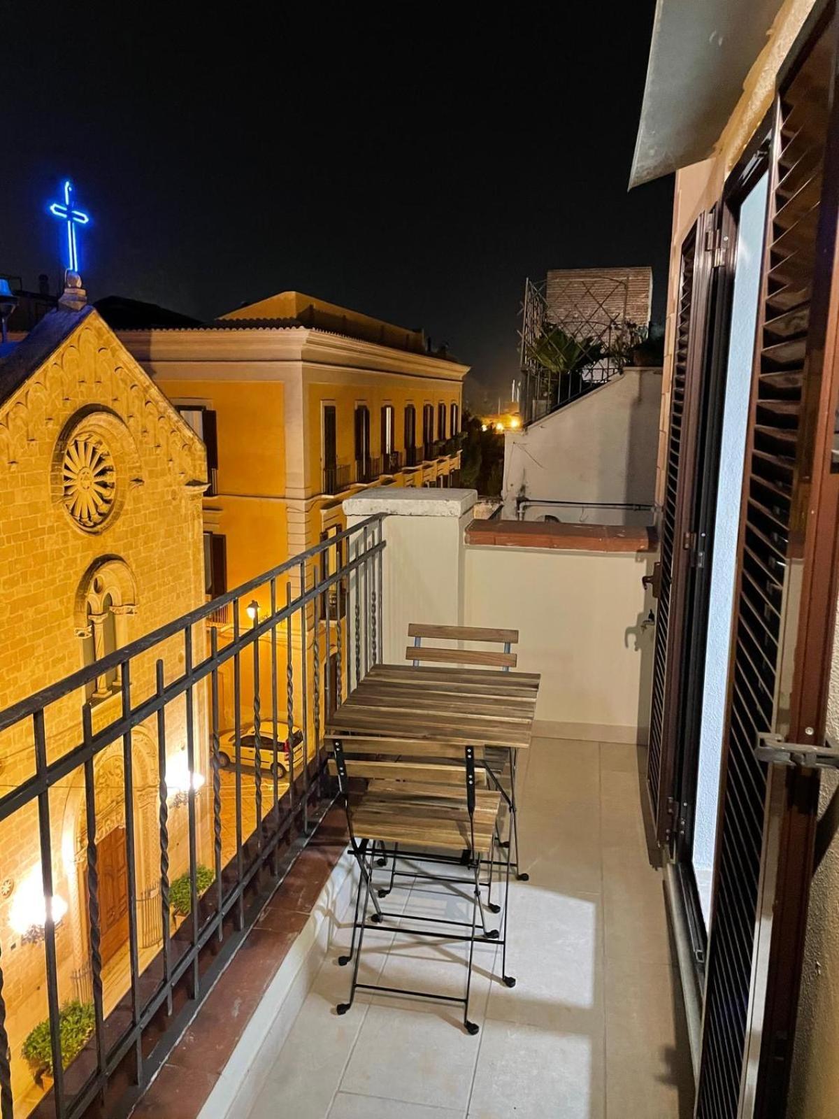 Casa Antonia - Terrace & Suites Μπάρι Εξωτερικό φωτογραφία